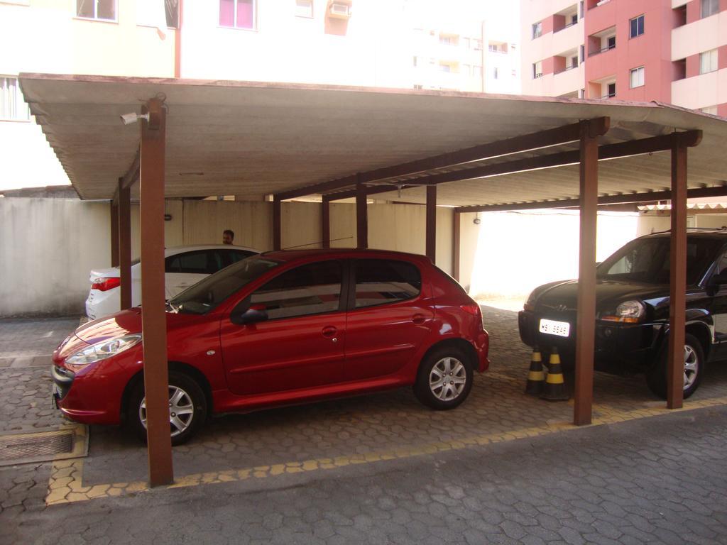 Como chegar até Lady Laura em Vila Velha de Ônibus?